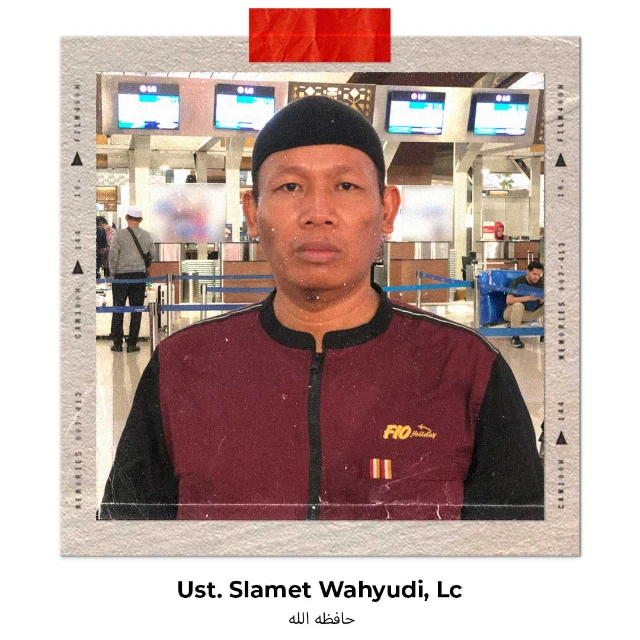 1725635877422-Ust.-Slamet-Wahyudi-Lc.webp