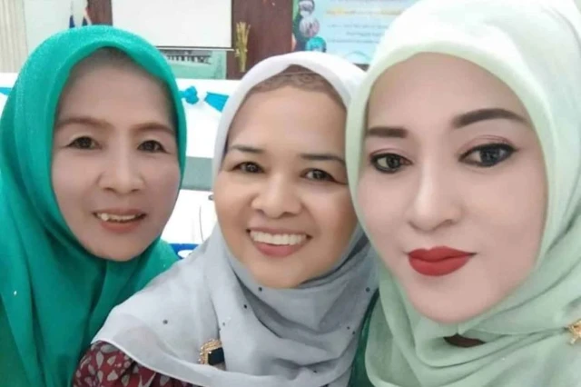 testimony-https://cdn.scalev.id/Image/5i4aNCi3-AkU9OVkucAsMwTGVytpV-hsZfEQLhdJc-g/1722907604840-biodata-gubernur-wanita_yXyRGw3.webp