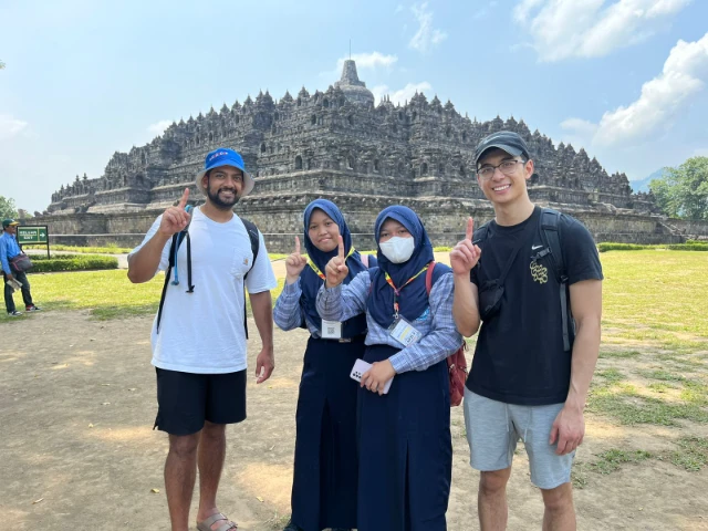 Kegiatan outdoor Kampung Inggris Pekalongan