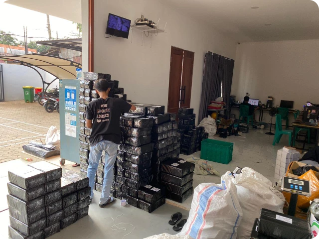 1724676117050-gudang 2.webp