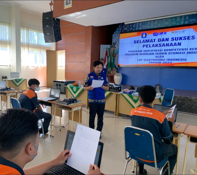 1745672169555-Cuplikan layar 2025-03-17 105643.webp