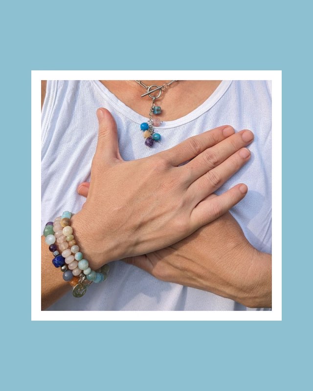 1749260787672-Debisio-Gelang.jpg