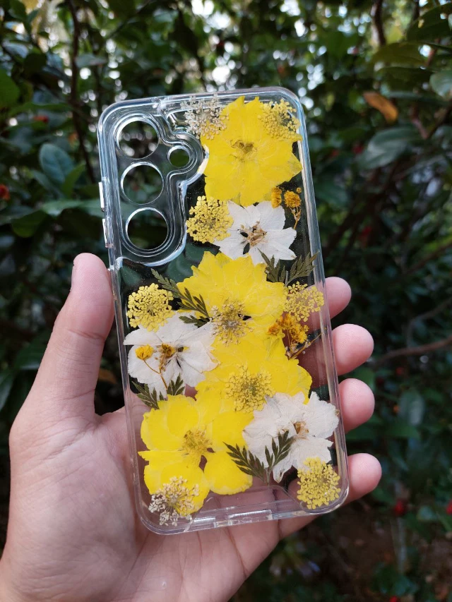 1720621970200-kuning putih