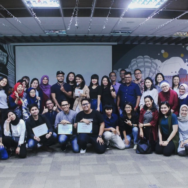 1742465212747-Seminar DIgital Marketing Trend