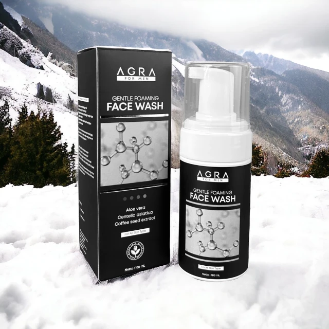 1760889795513-facewash