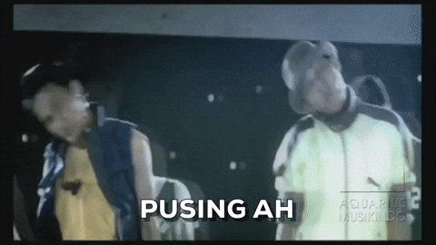 glow melly goeslaw GIF.gif