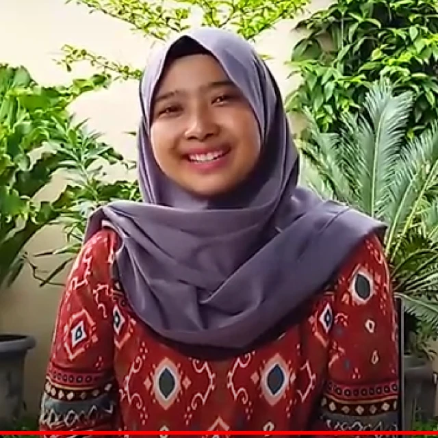 testimony-https://cdn.scalev.id/business_files/s0iQJHtoyNc4UyfT2FtCEuhQ/1756459248770-Ibu-Rani-1%20(1).webp