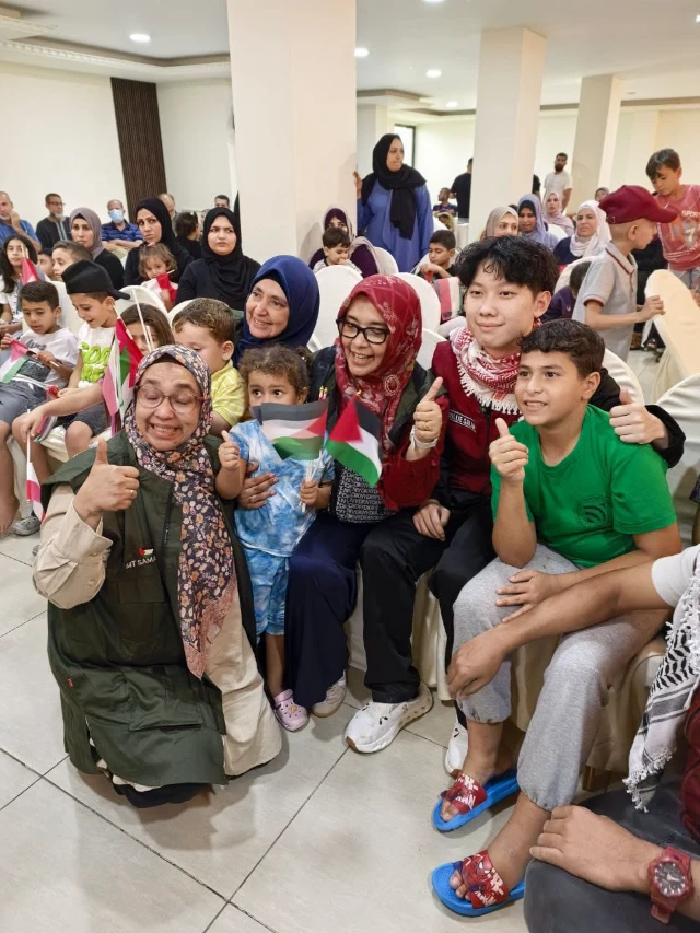 1761119446009-pasien kanker.webp