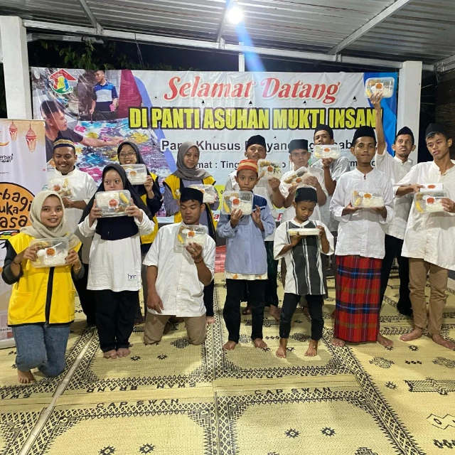 1763030033060-doa dan santunan di panti asuhan yatim dhuafa.webp