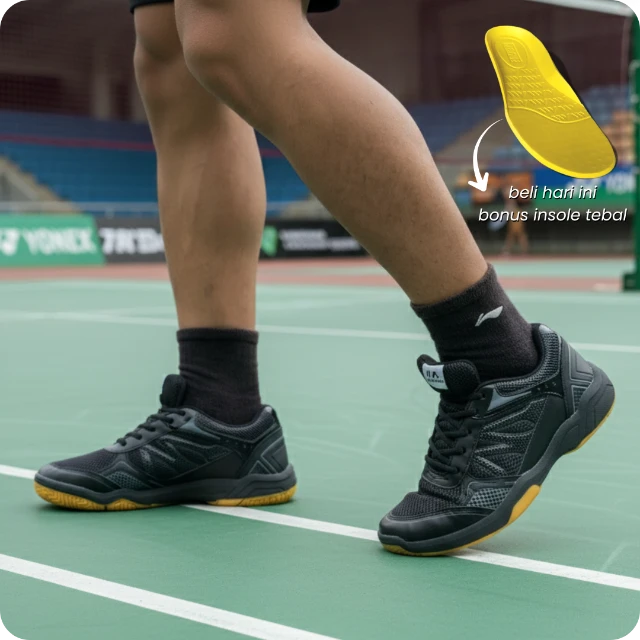 sepatu badminton M hitam polos