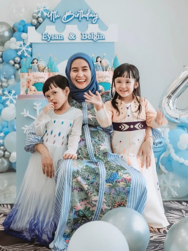 1766374385927-Turning 4 never looked this cool ❄️💙Birthday decor for Eysan & Belgin with icy blue vibes & shi