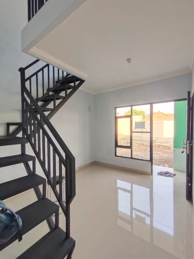 1767443268712-ruang tamu manyar