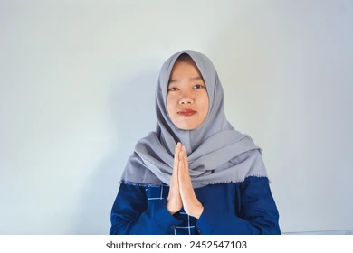 testimony-https://cdn.scalev.id/uploads/1768201480/2RRbEsh3vDgMEibO5hEZ4g/1768201481118-potret-seorang-wanita-muda-muslim-260nw-2452547103.webp