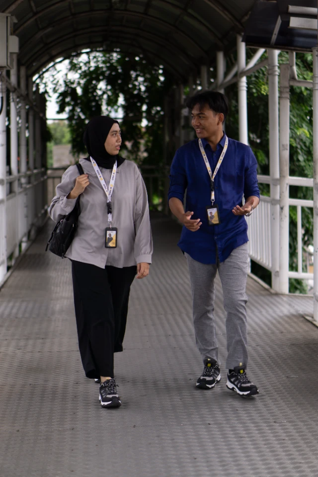 1775617604858-office (1).webp