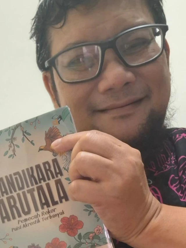 1775792173316-Prof Gancar.webp