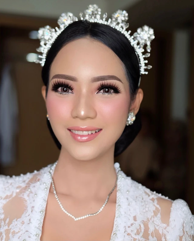 testimony-https://cdn.scalev.id/uploads/1777435099/WzX_98Uf-3aZgIkiMLyI7Q/1777435098926-MUA-(5).webp