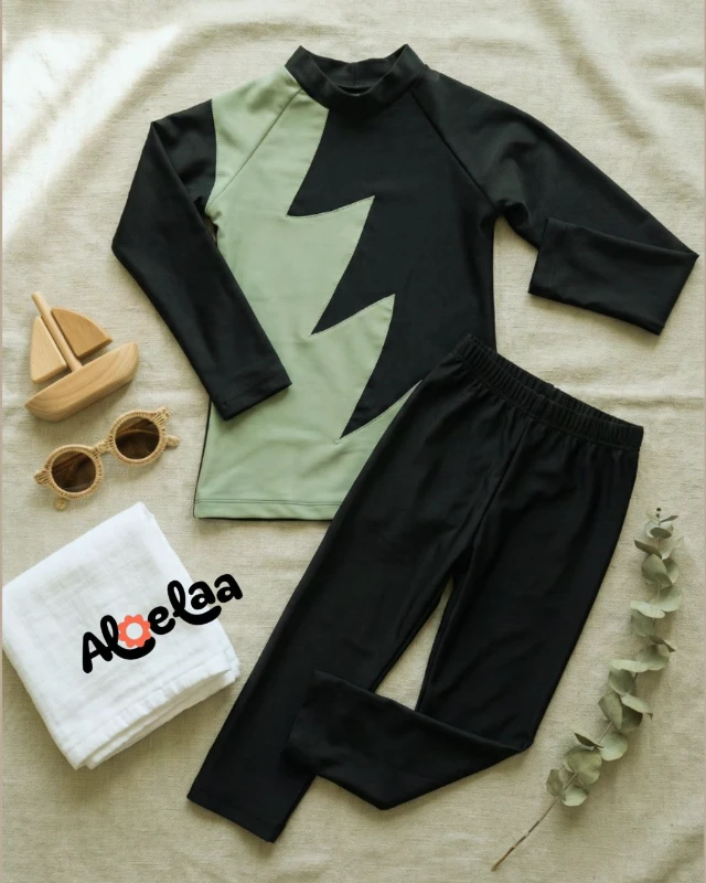 Baju Renang Anak Laki-laki Premium Anti UV (UPF 50+) - Aloelaa Black Sage: Bolt Edition