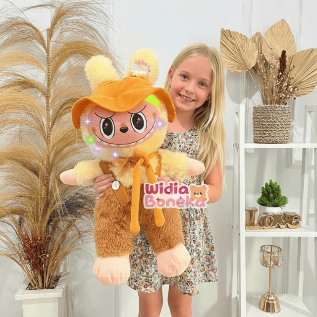 Boneka labubu Jojon L LED ukuran 50cm yang lagi viral