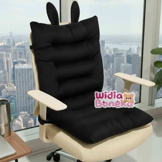 Bantal Duduk & Sandaran Kursi Kantor Karakter Bunny Lucu – Empuk & Nyaman