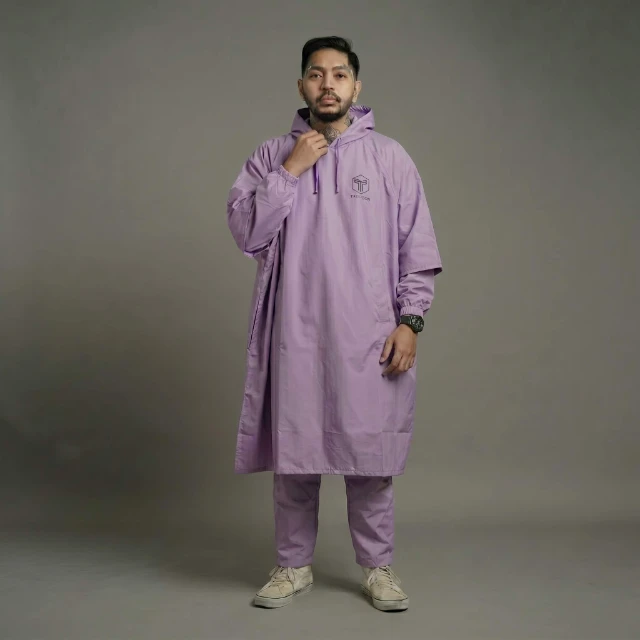1778905032616-ubah_tangan_jangan_memegang_saku_202605161055 (1).webp
